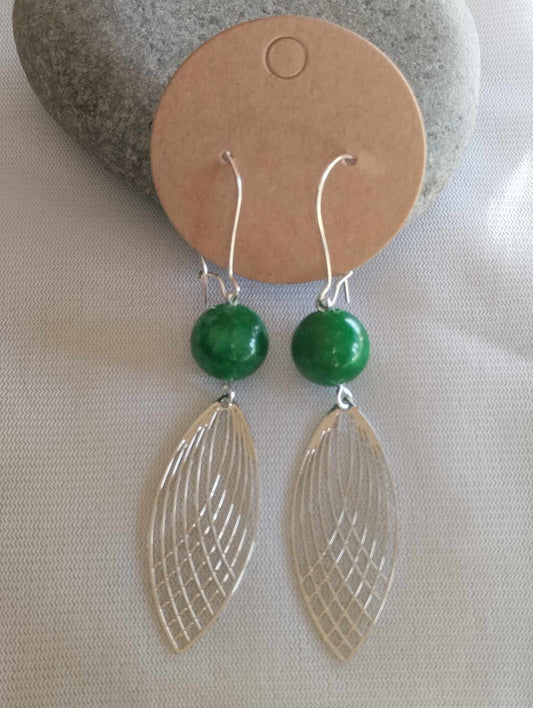 Boucles d'oreilles argentées ovales et jade vert